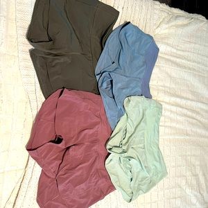 Lululemon high rise speed up shorts 2.5 inch size 8 (3 pairs)